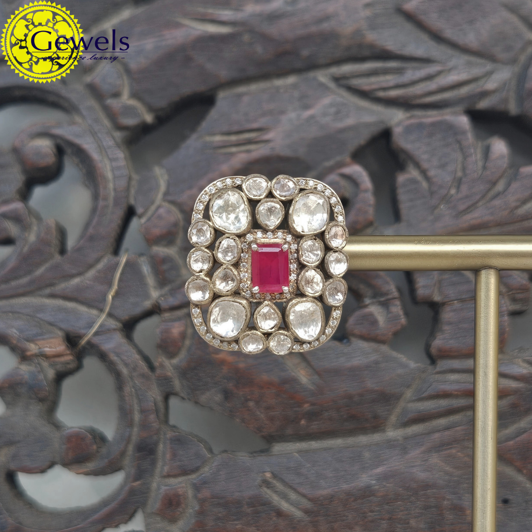 Gewels Tarun Ritvi Earrings
