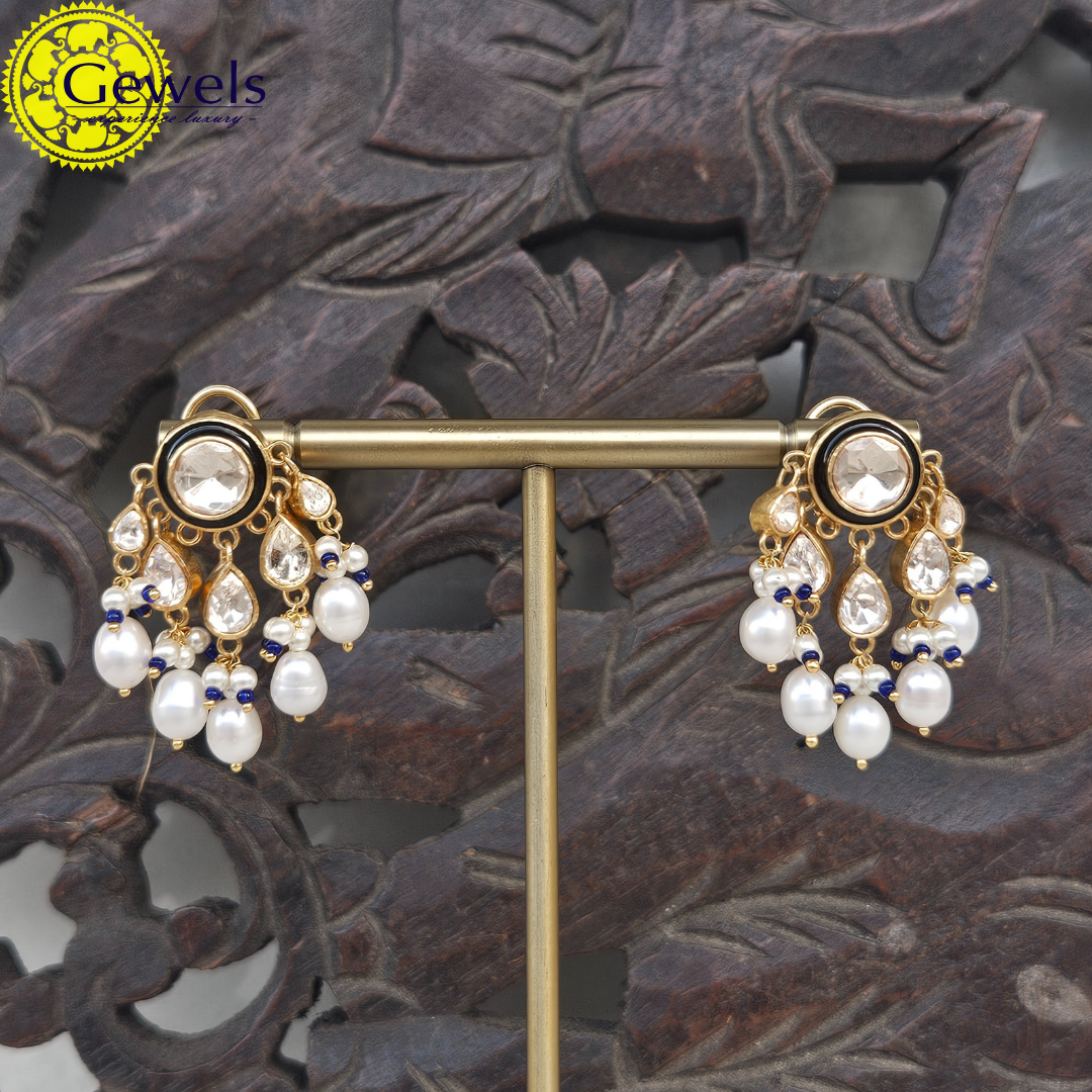 Gewels Kalbhika Earrings