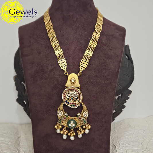 Gewels Achyut Hari Necklace