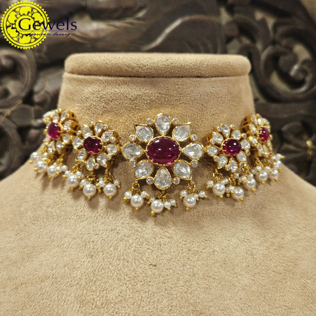 Gewels Ruby Poilki Anantika Choker Set