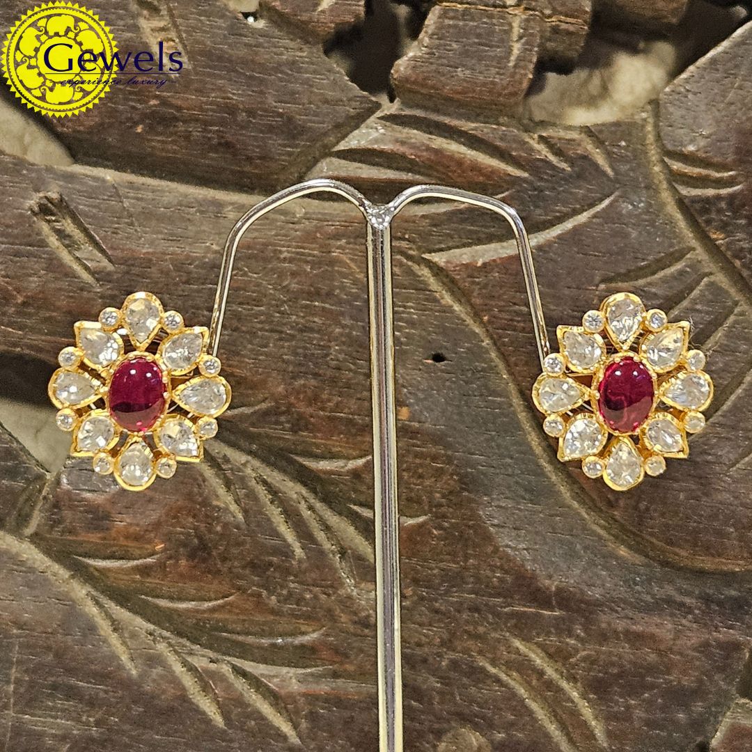 Gewels Ruby Poilki Anantika Choker Set