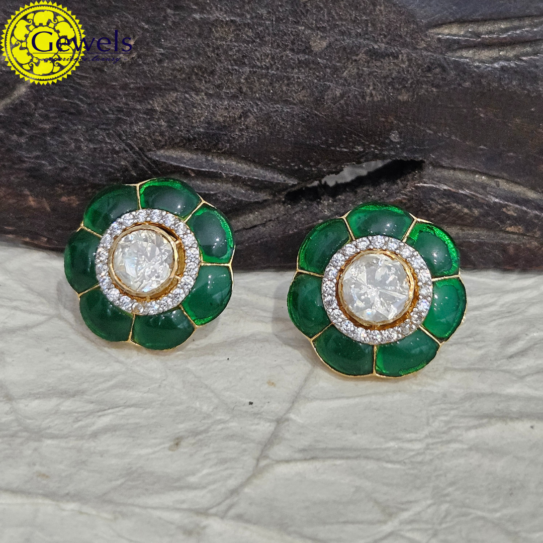 Gewels Emerald Bloom Studs