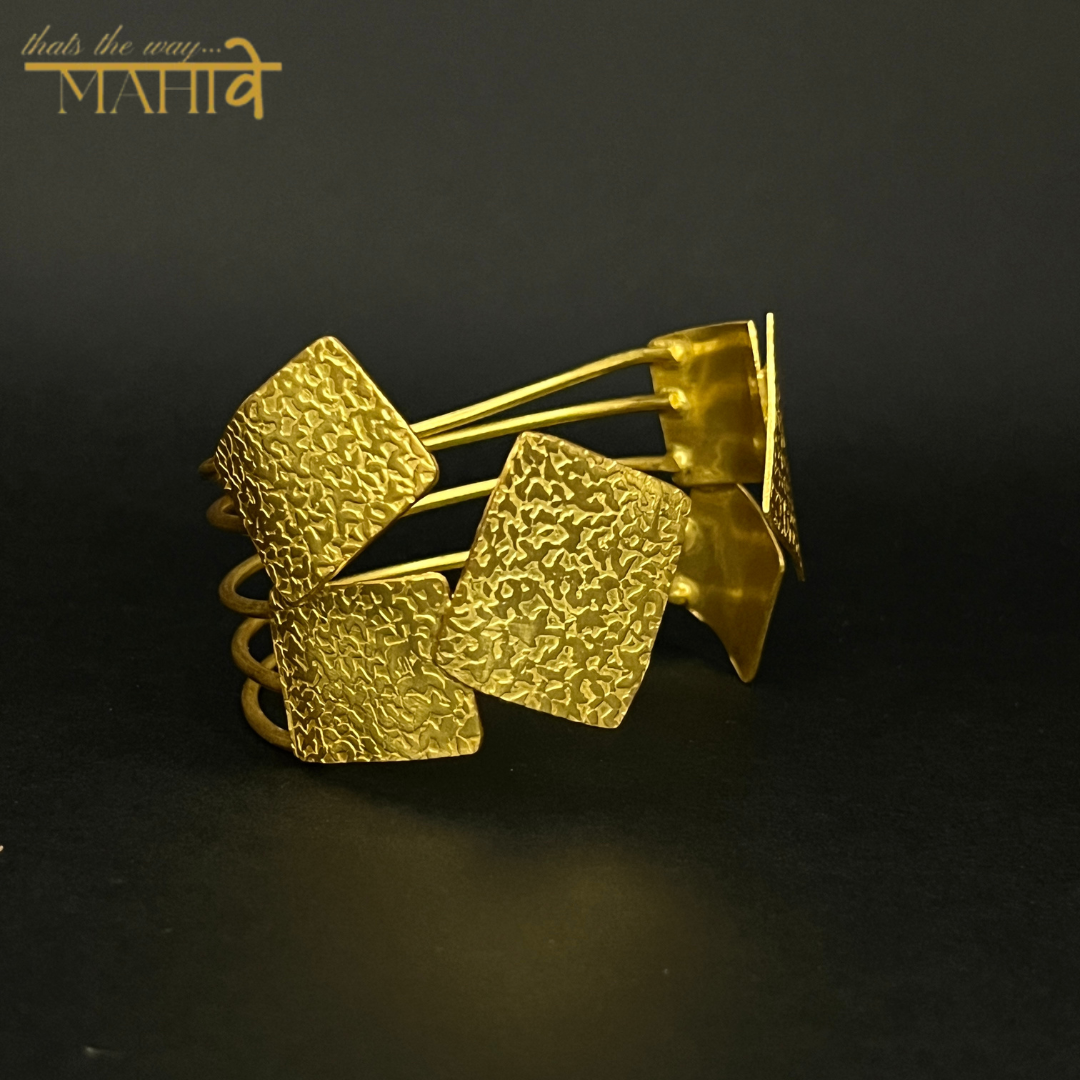 Gewels Shakti Vatra Bangle