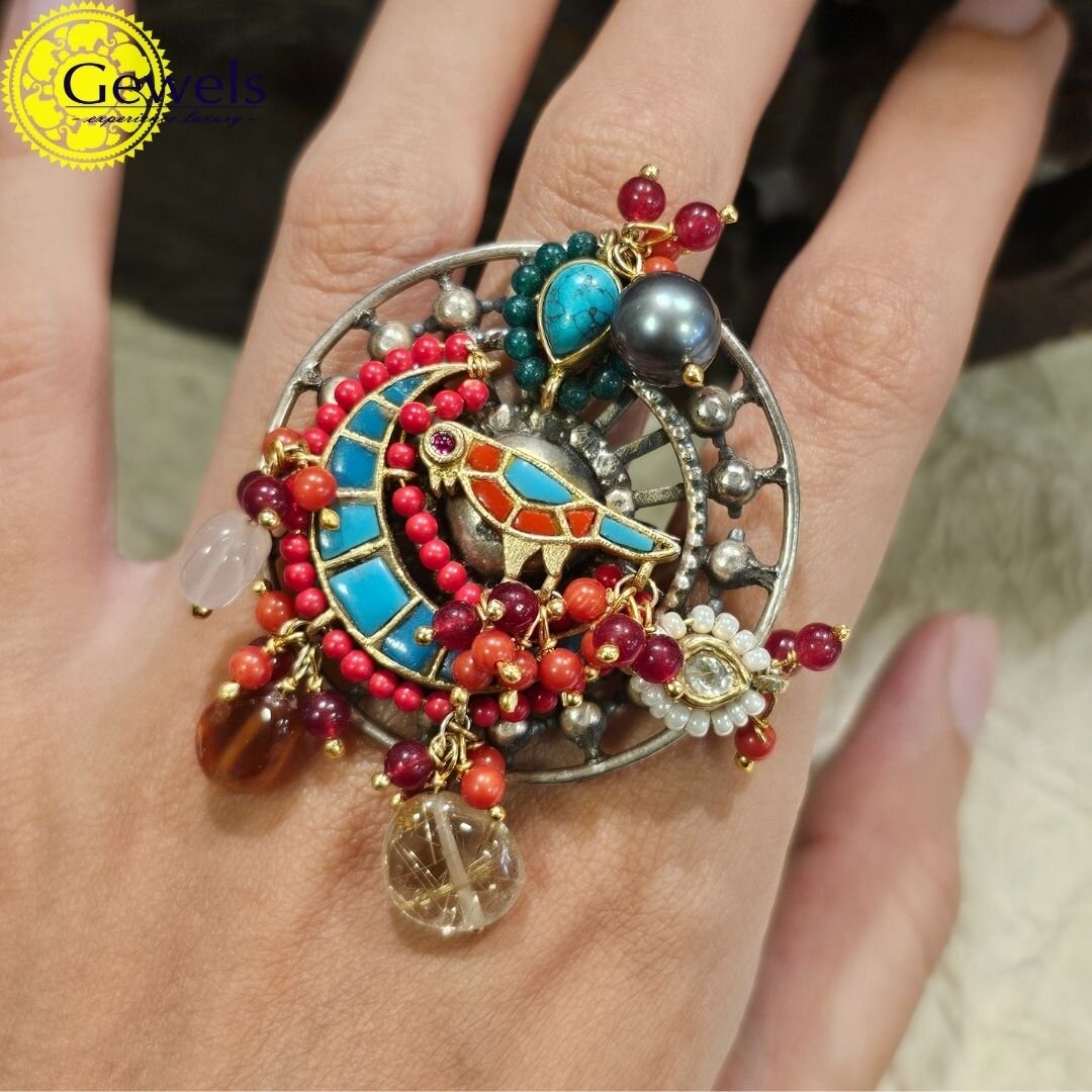 Gewels Ethereal Bird Ring