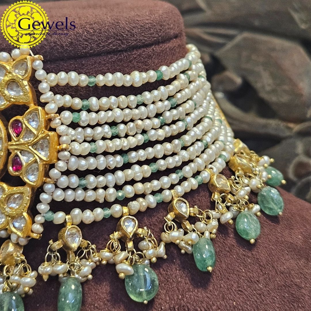 Gewels Rajwadi Choker Set