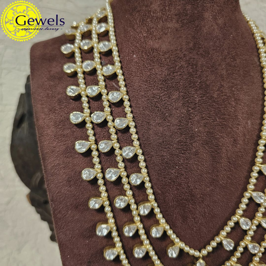 Gewels Maharani Teen Lada Polki Necklace