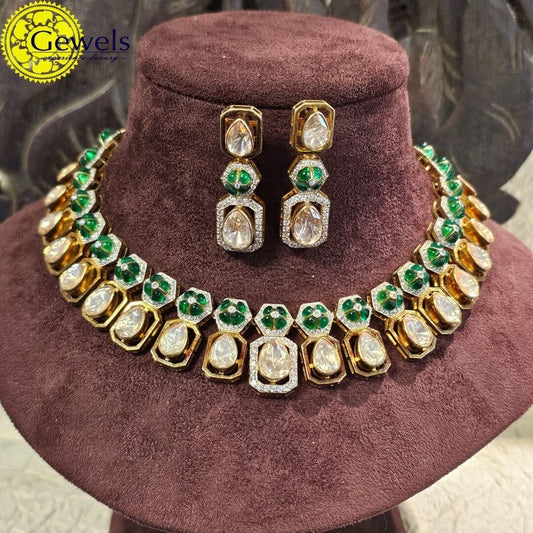 Gewels Gleaming Grace Polki Necklace set