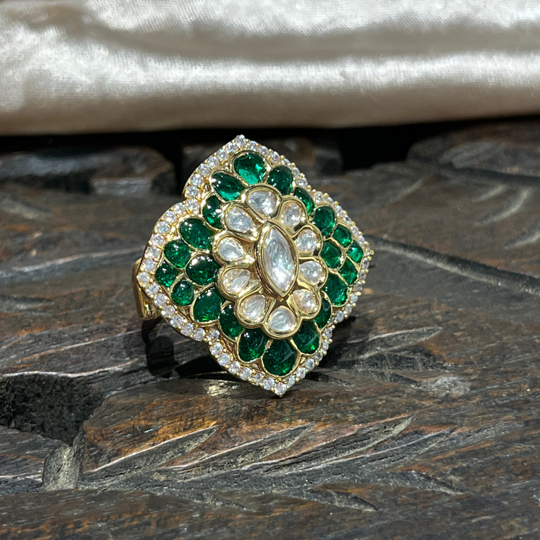 Gewels Ekta Kundan ring