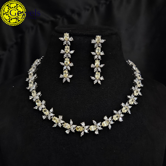 Gewels Swarn Sundari Haar Set