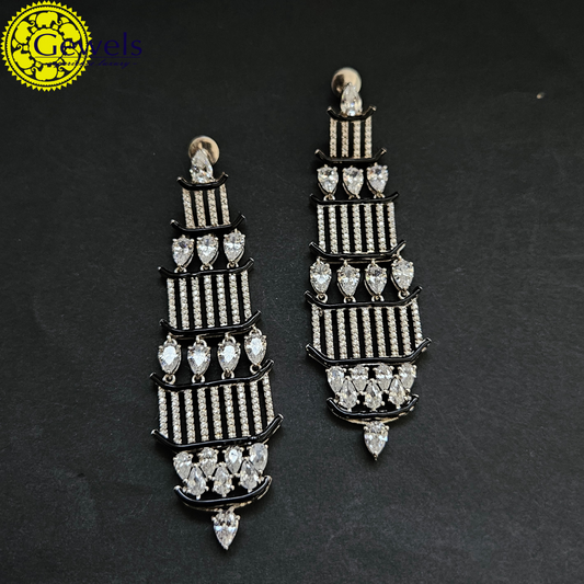 Gewels Sneh Kunj Earrings