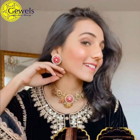 Gewels Meenakari Kundan Necklace Set