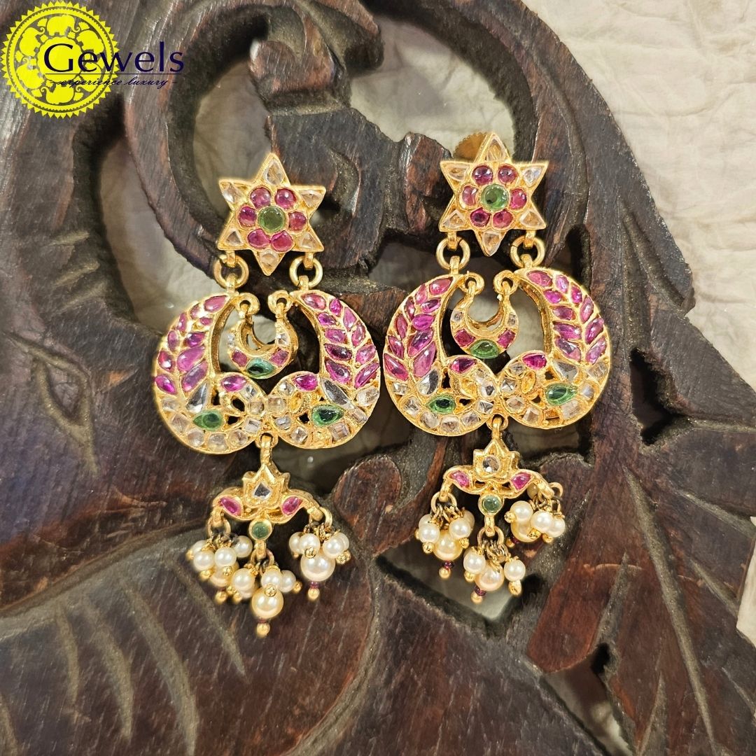 Gewels Sitara Red Earrings