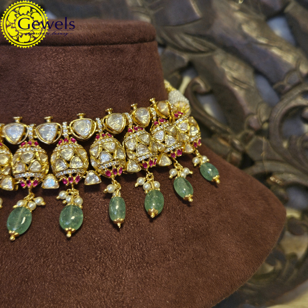Gewels Nizami Kundan Set