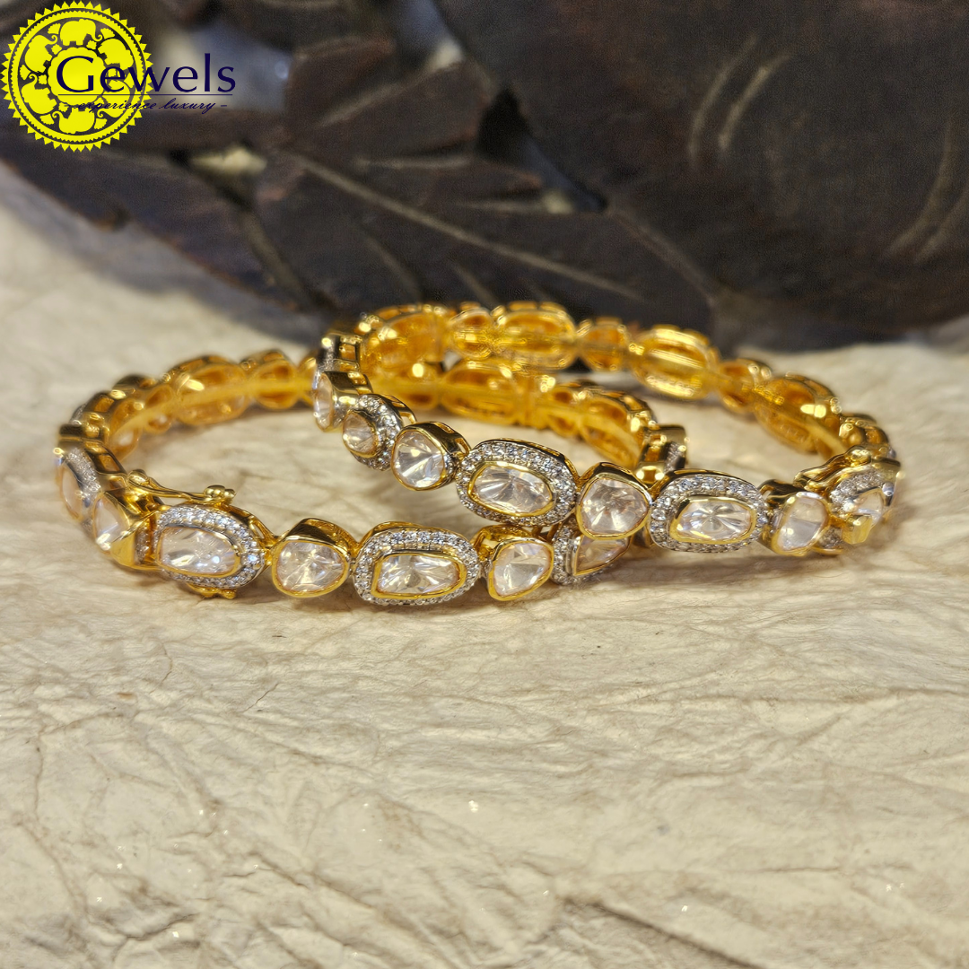 Gewels Kundan Bangles