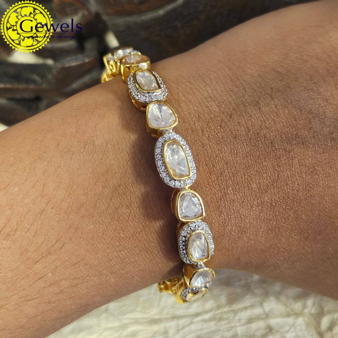 Gewels Kundan Bangles