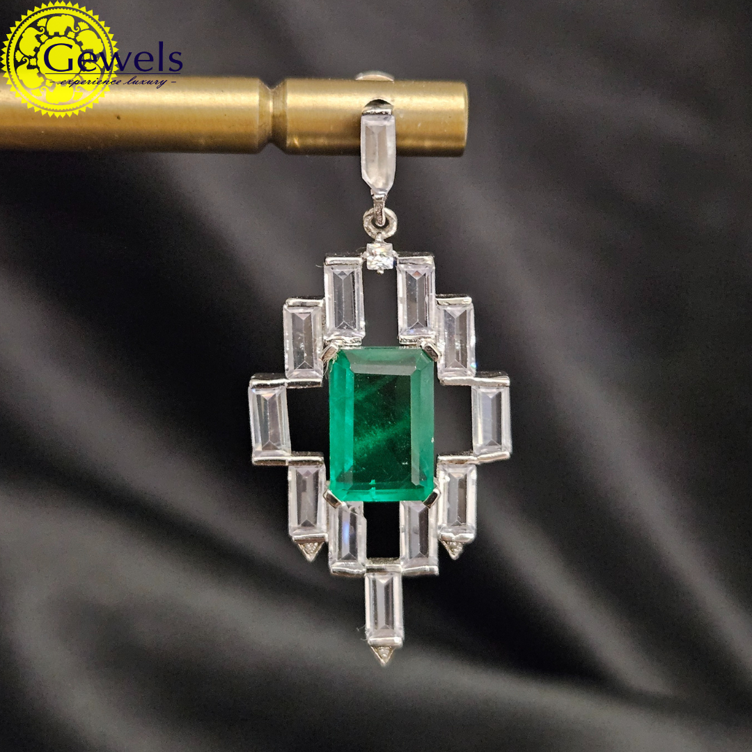 Gewels Kumudini Karnfool Earrings