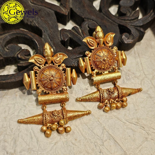 Gewels Suryakumar Earrings