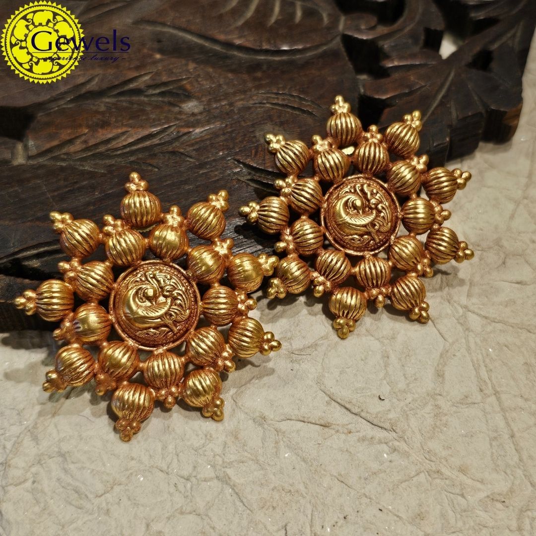 Gewels Sunmukhi Earrings