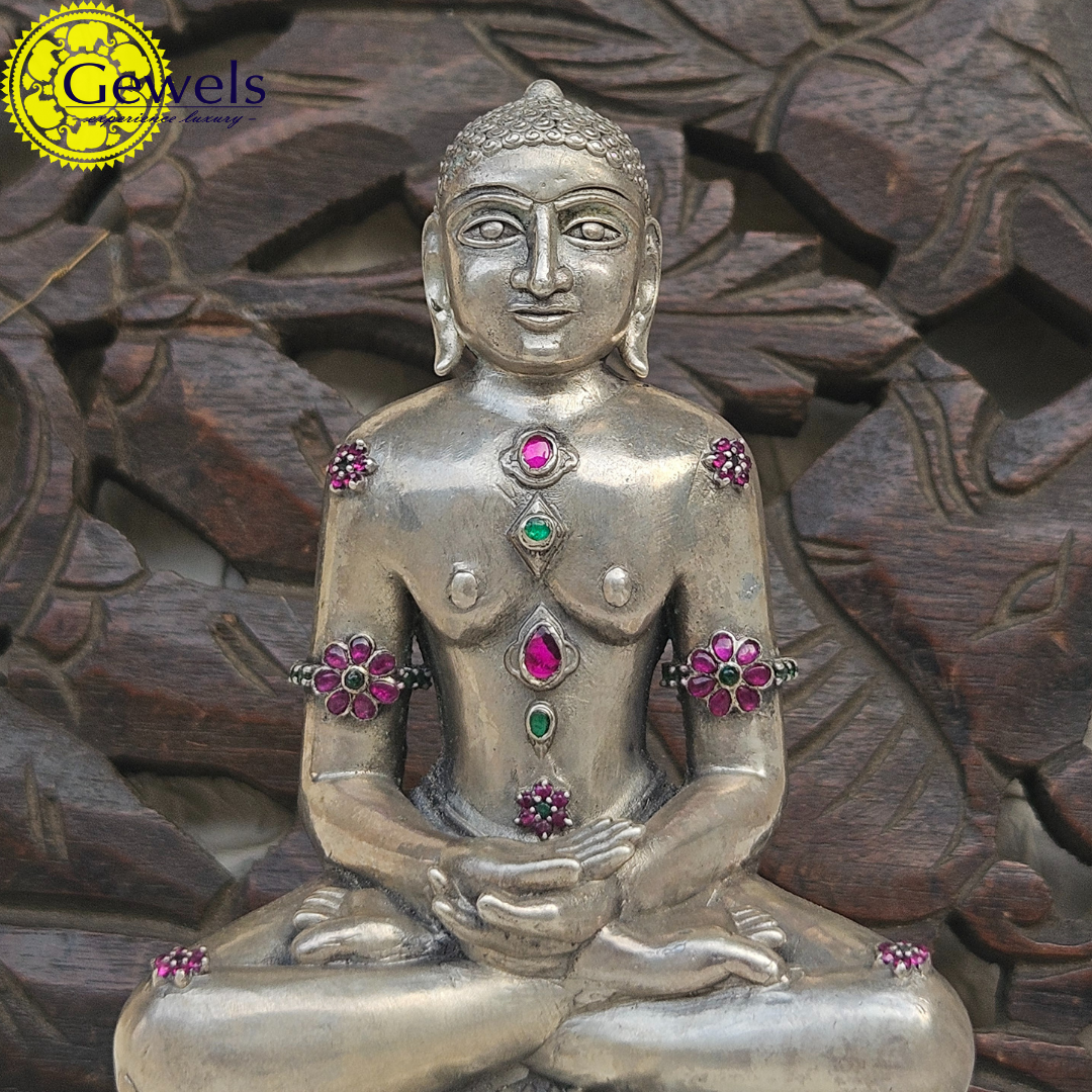 Gewels Lord Mahavir Idol