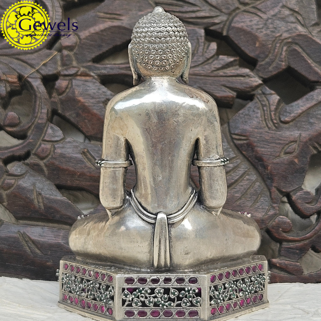 Gewels Lord Mahavir Idol