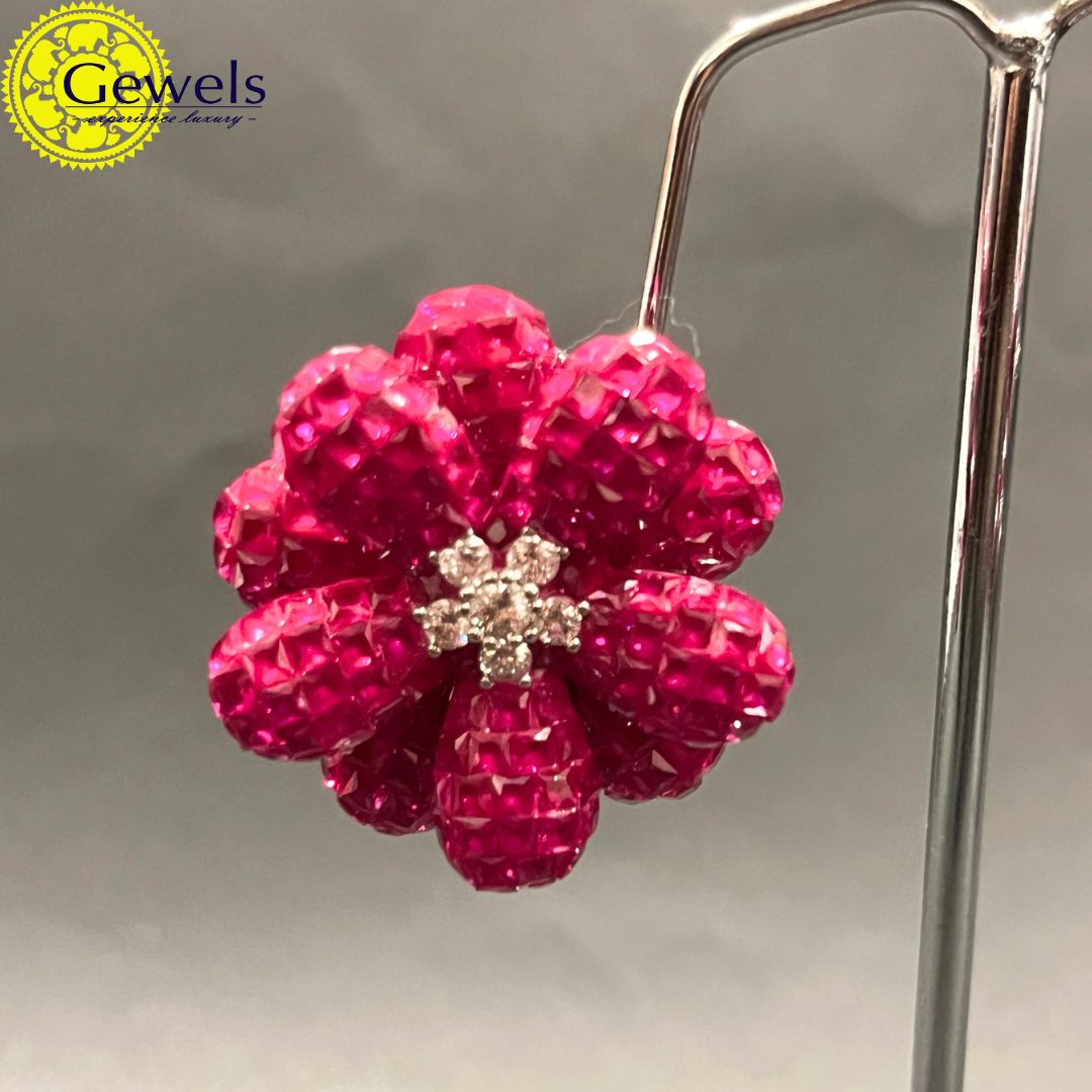 Gewels Rangriti Blossom Earrings