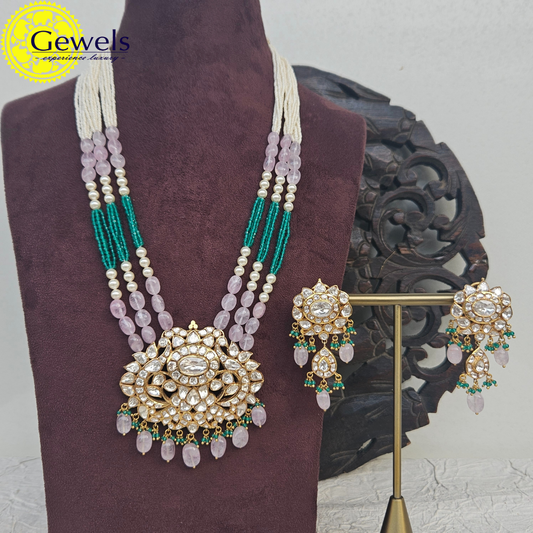 Gewels Pranavi Dastoor Necklace Set