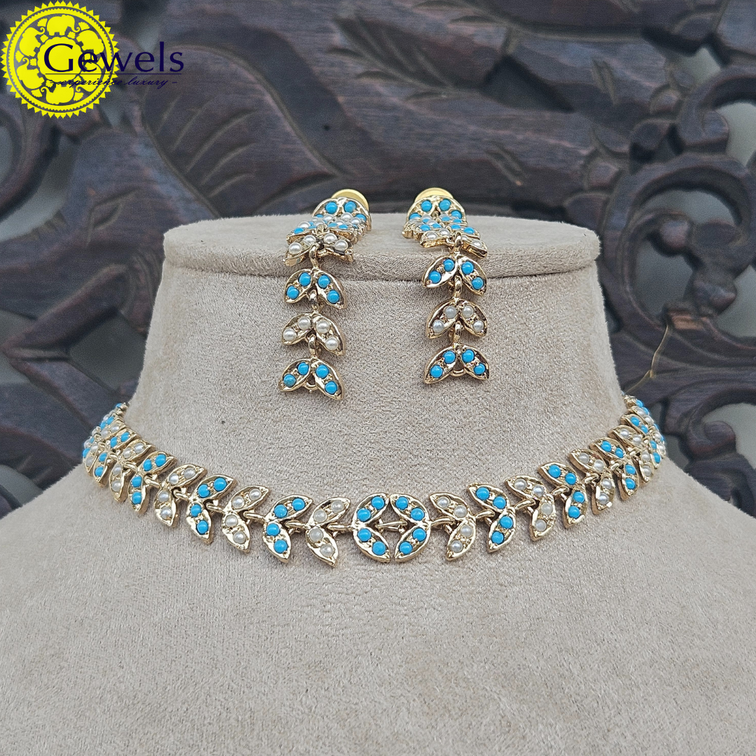 Gewels Mayuri Kaal Neck Set