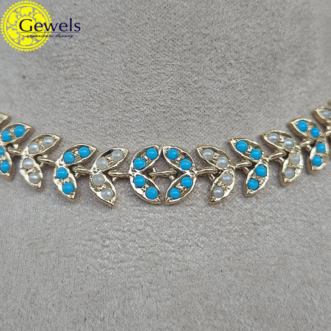 Gewels Mayuri Kaal Neck Set