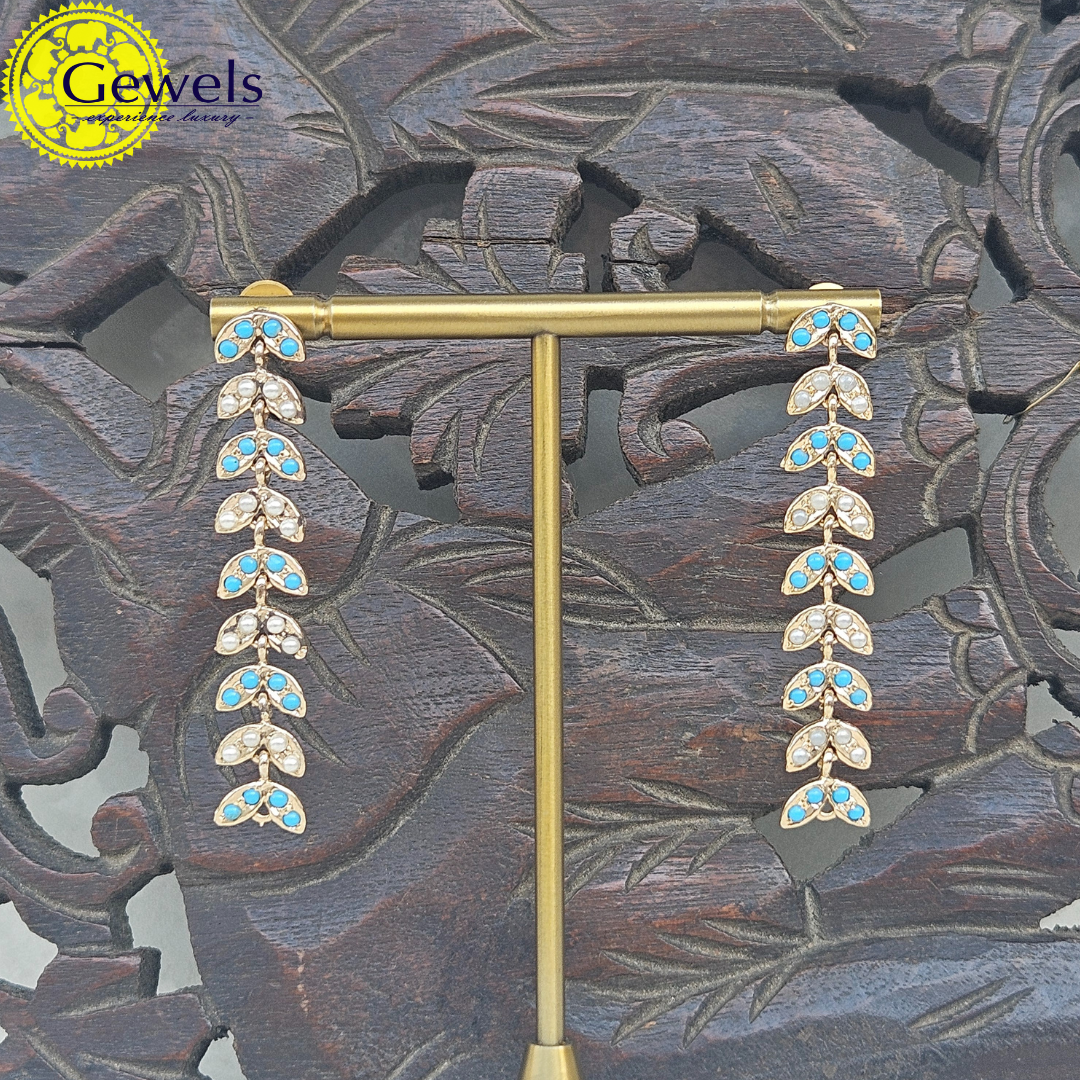 Gewels Mayuri Kaal Neck Set