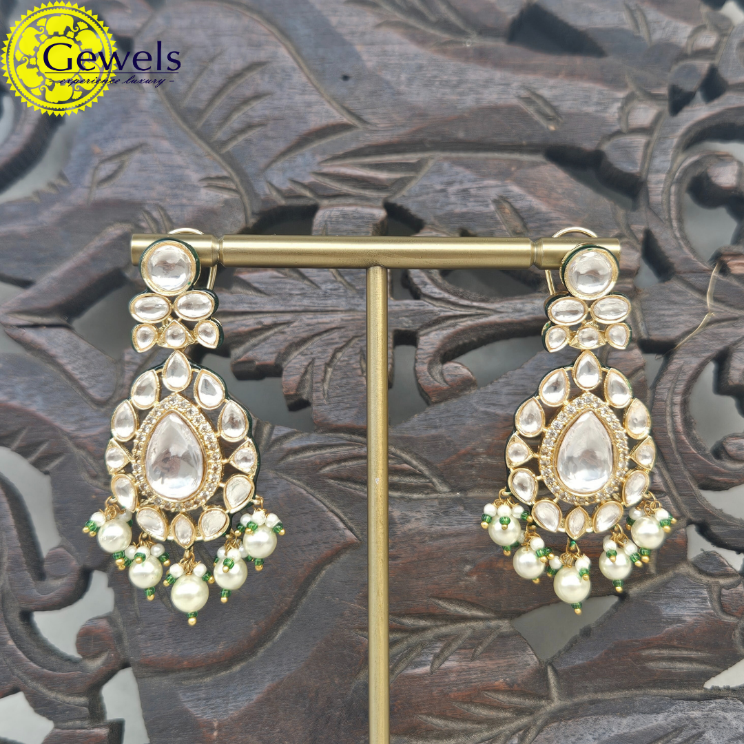 Gewels Usha Kaal Neck set