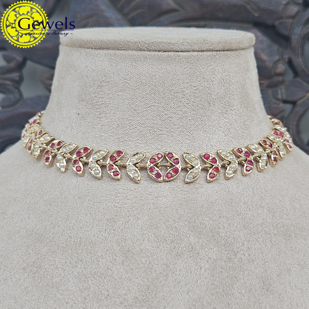 Gewels Mayuri Kaal Neck Set
