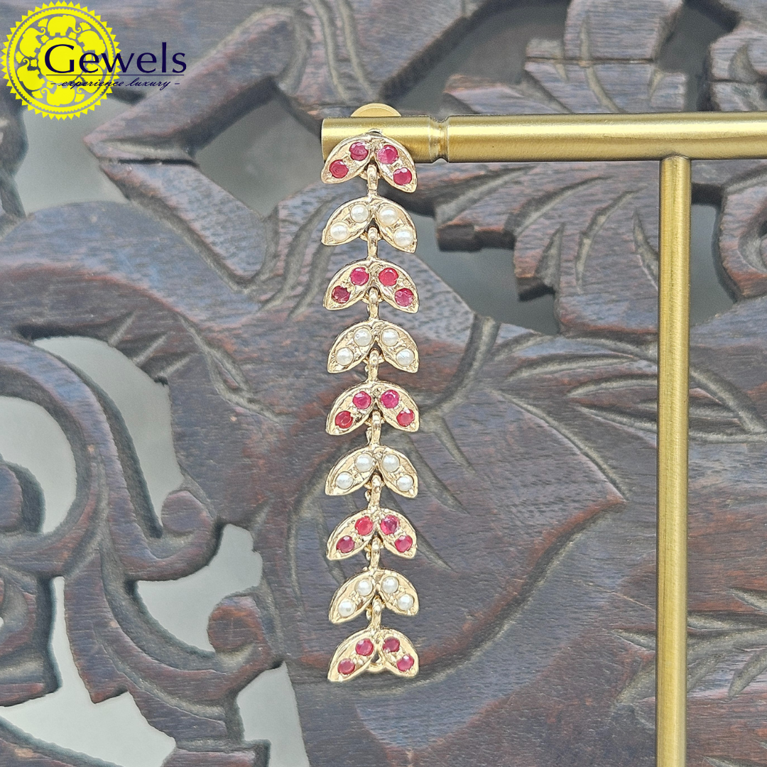 Gewels Mayuri Kaal Neck Set