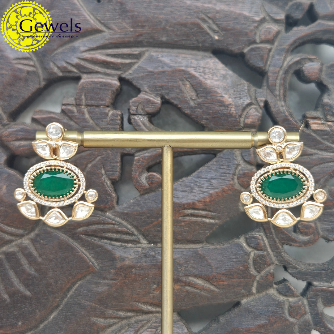 Gewels Nitati Neck Set