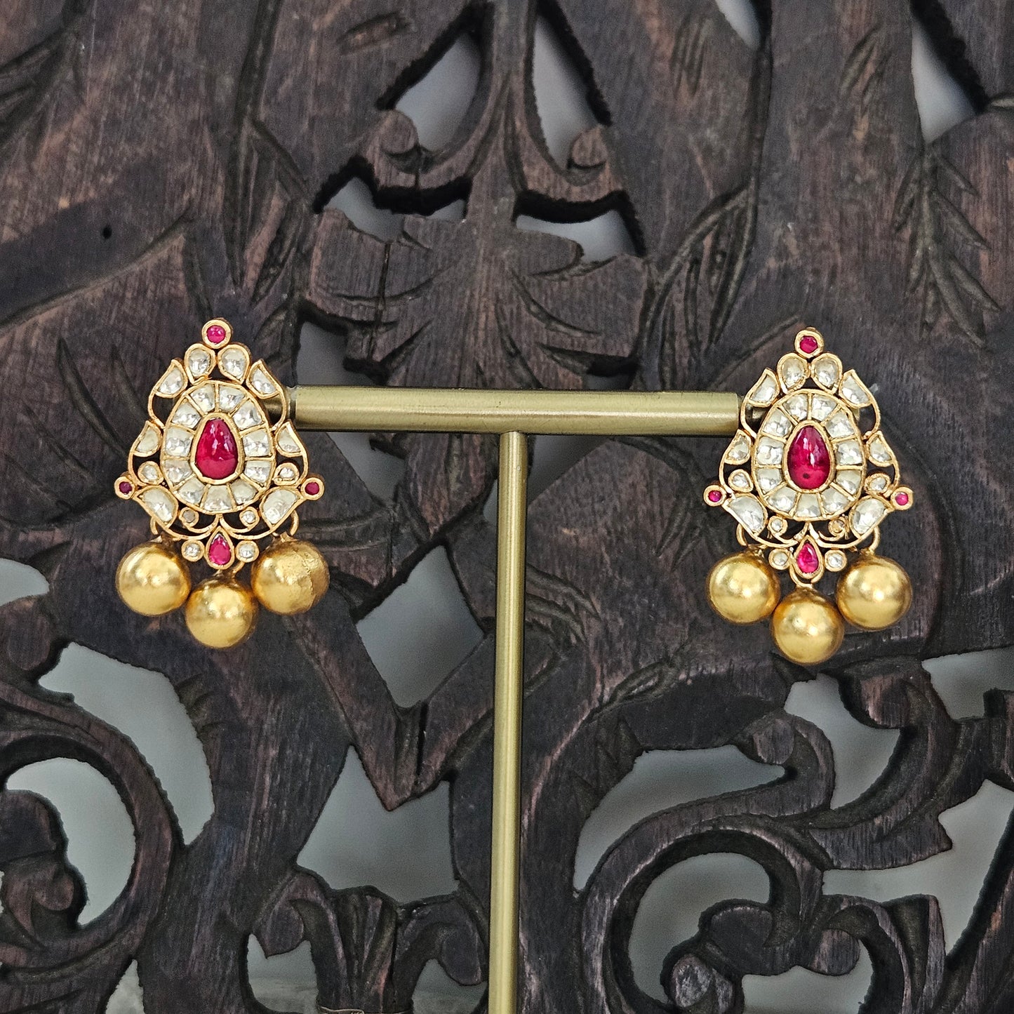 Gewels Suneri Ratnamani Necklace Set
