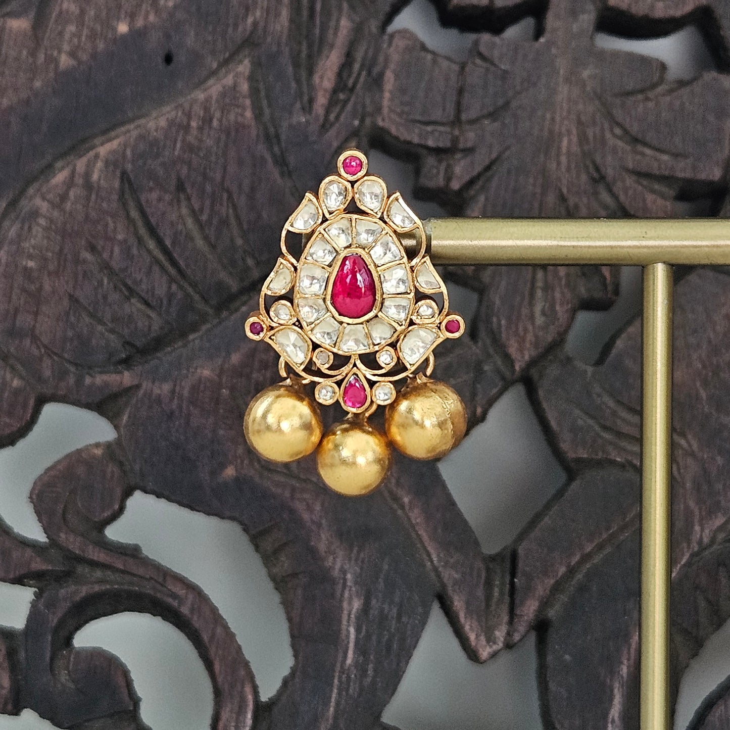 Gewels Suneri Ratnamani Necklace Set