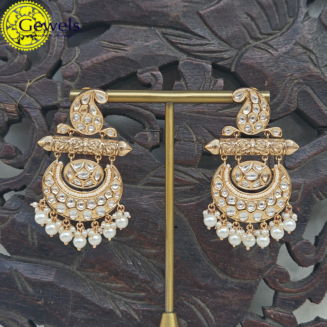 Gewels Vermont Ethnic Earring