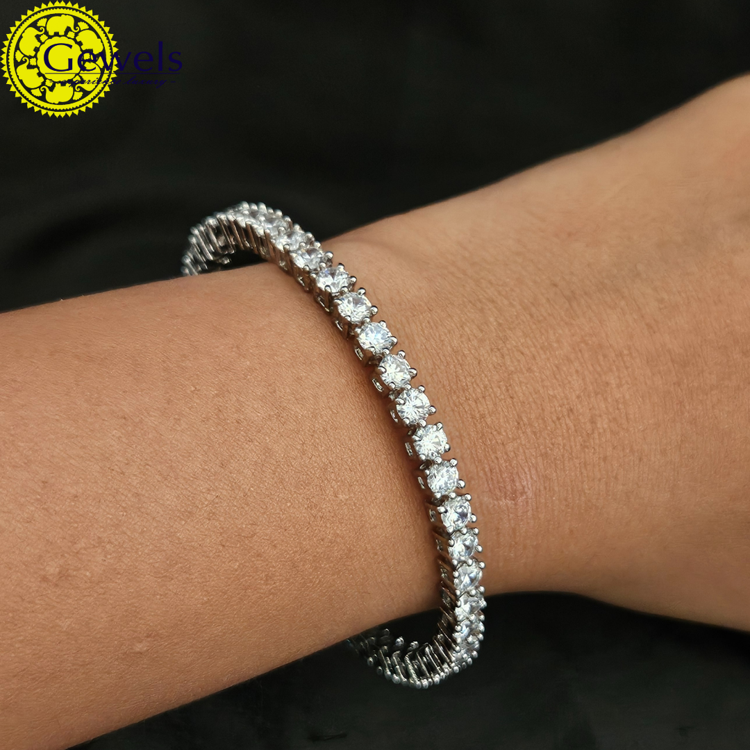 Gewels Vasundhara Bangle