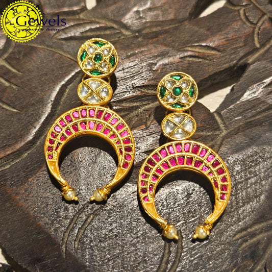 Gewels Divya Shree Dakshinaya Earrings