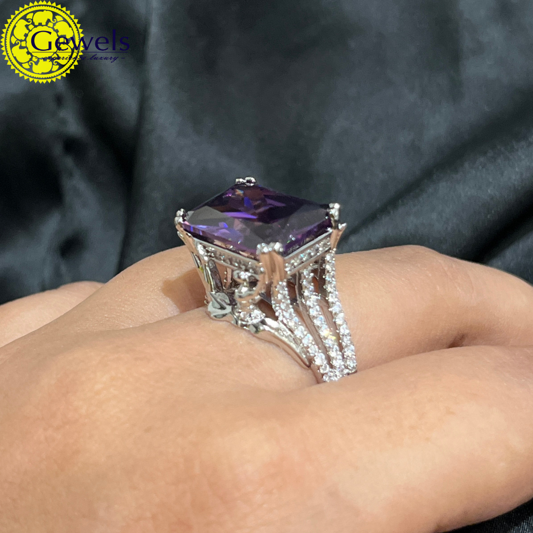 Gewels Rose Gold Accent Ring