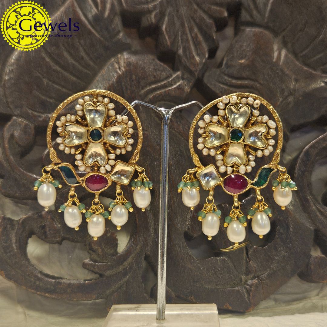 Gewels Rajni Prabha Dakshinaya Earrings