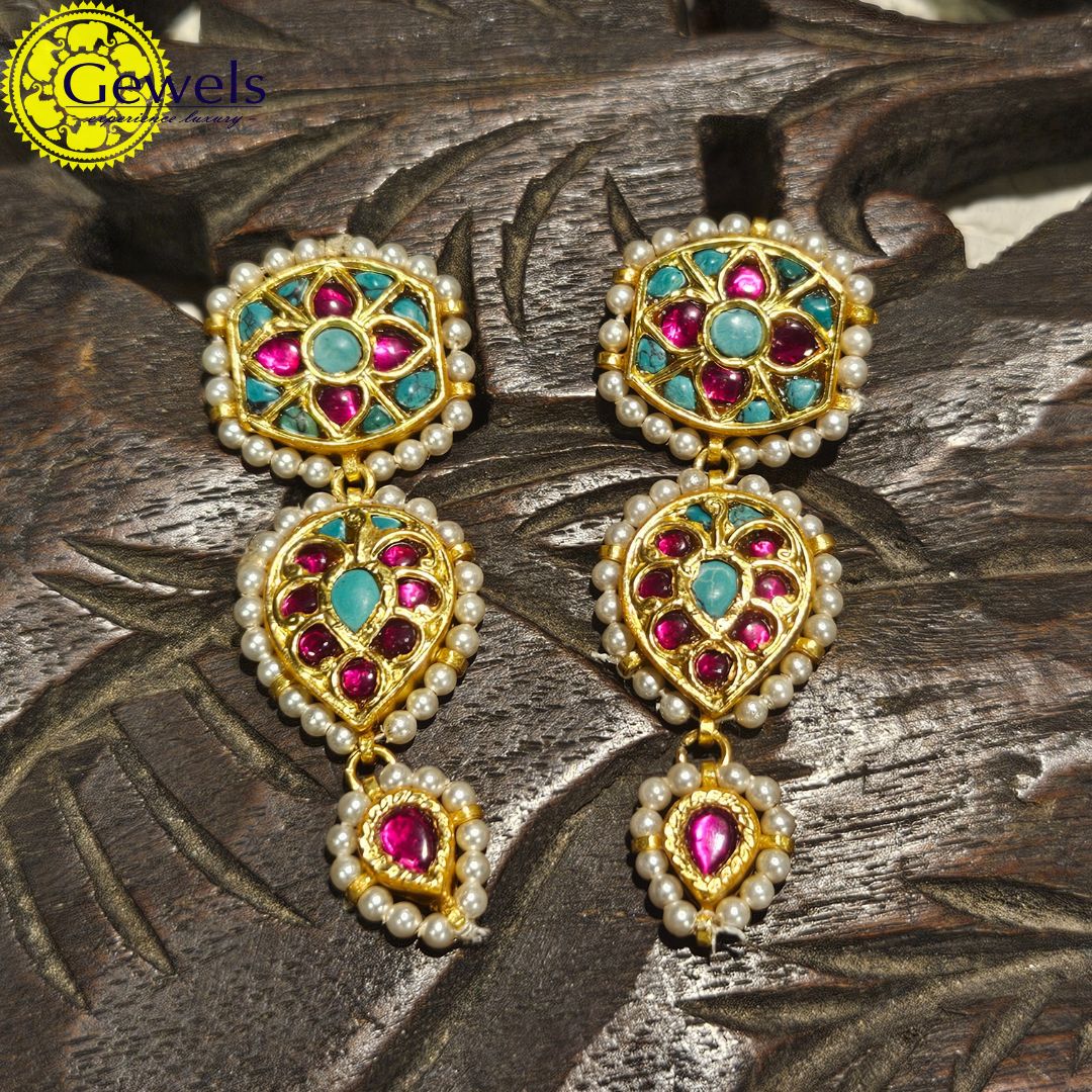 Gewels Prema Pushpa Dakshinaya  Earrings