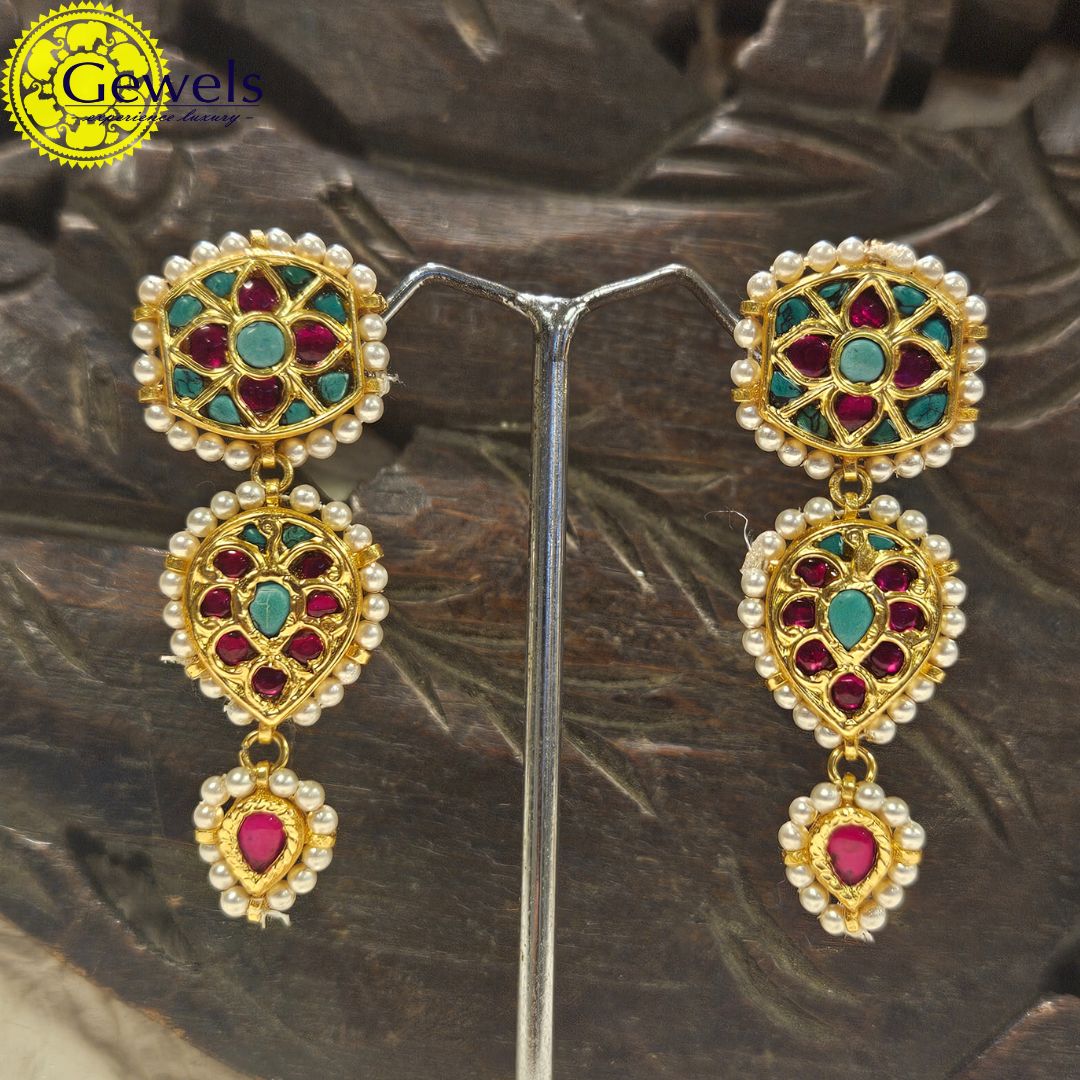Gewels Prema Pushpa Dakshinaya  Earrings