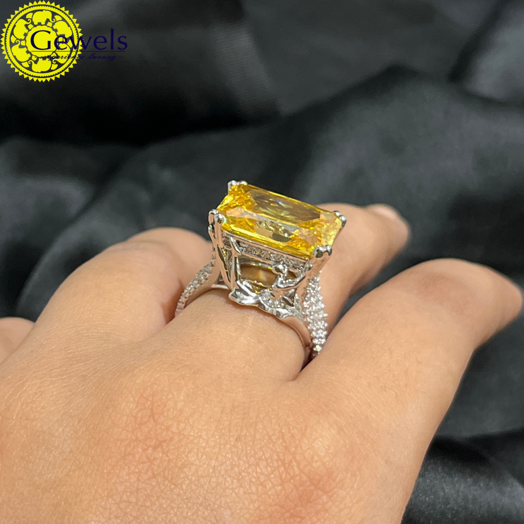 Gewels Radian Yellow Ring