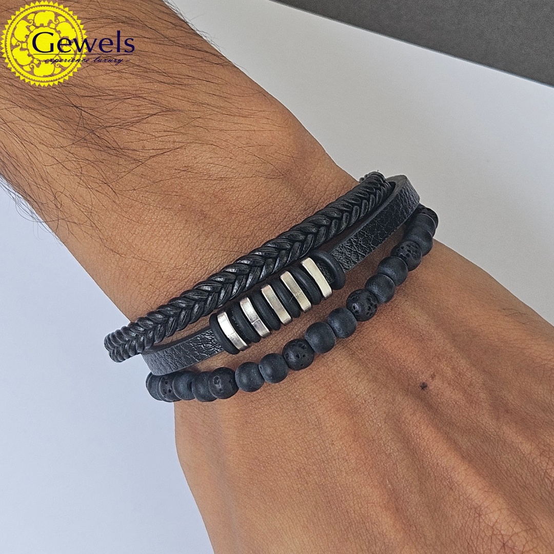 Gewels Agni Torque Bracelet