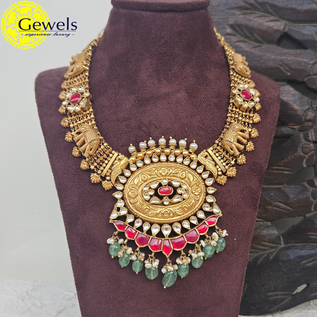Gewels Padukrupa Necklace set