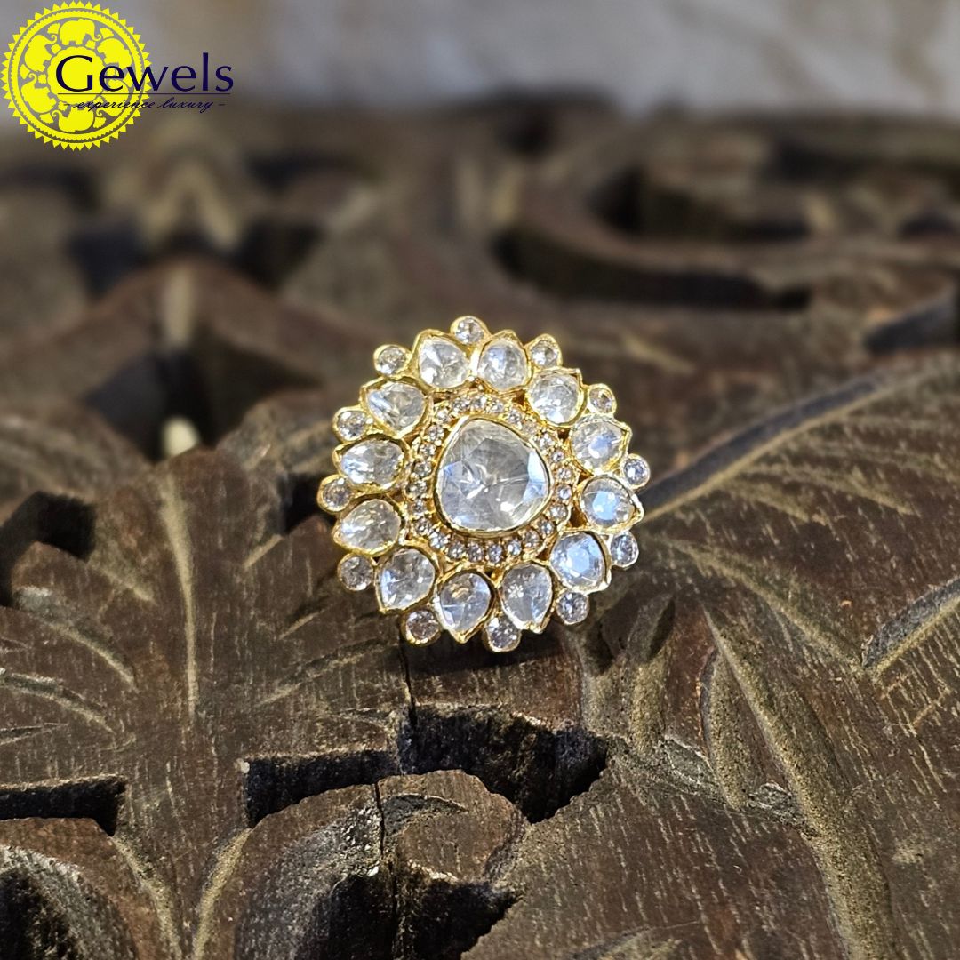 Gewels Sunmukhi Polki Ring
