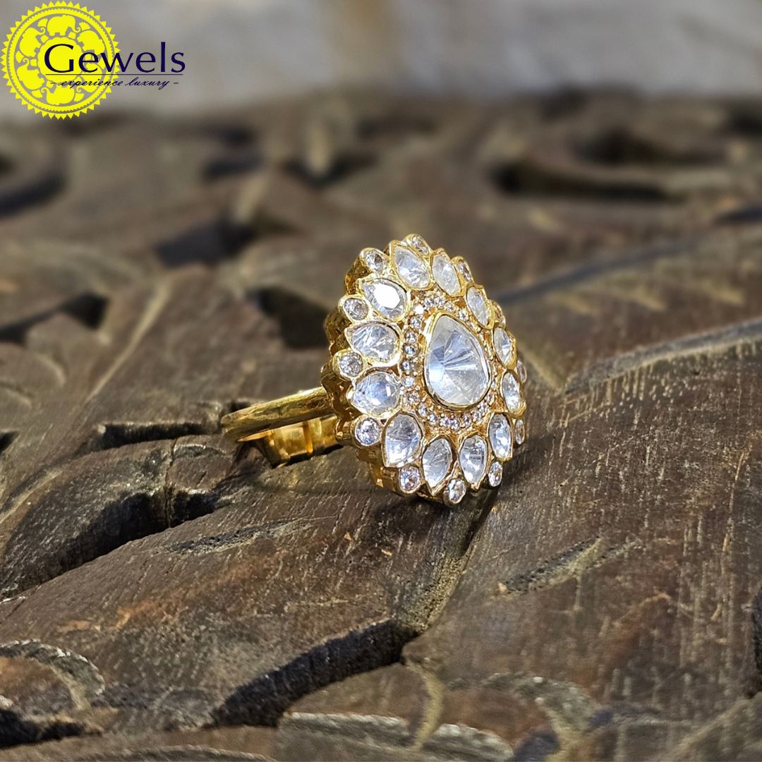 Gewels Sunmukhi Polki Ring