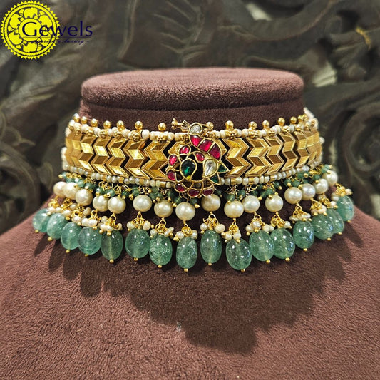 Gewels Sparsh Ratna Choker