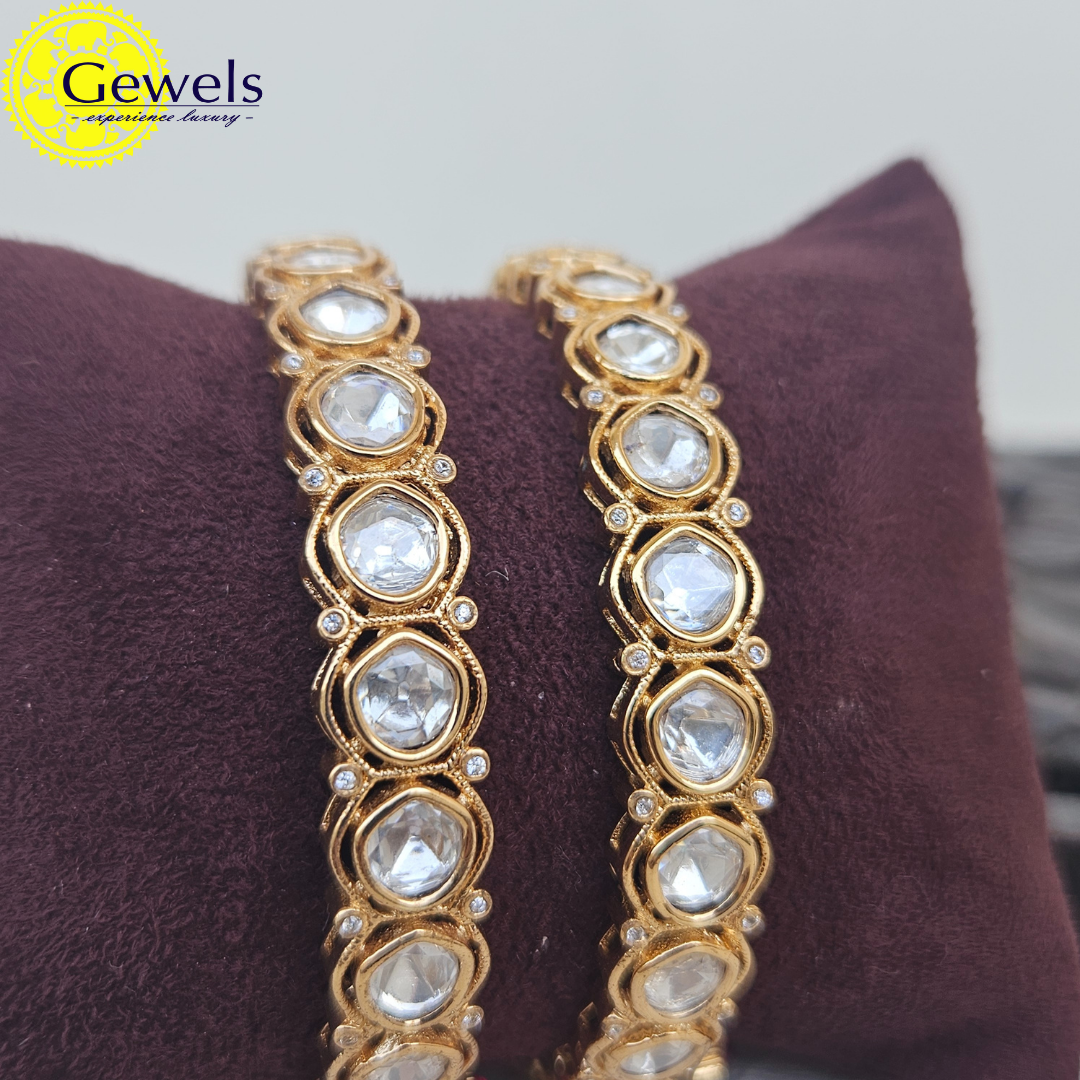 Gewels Parva Kundan Bangles
