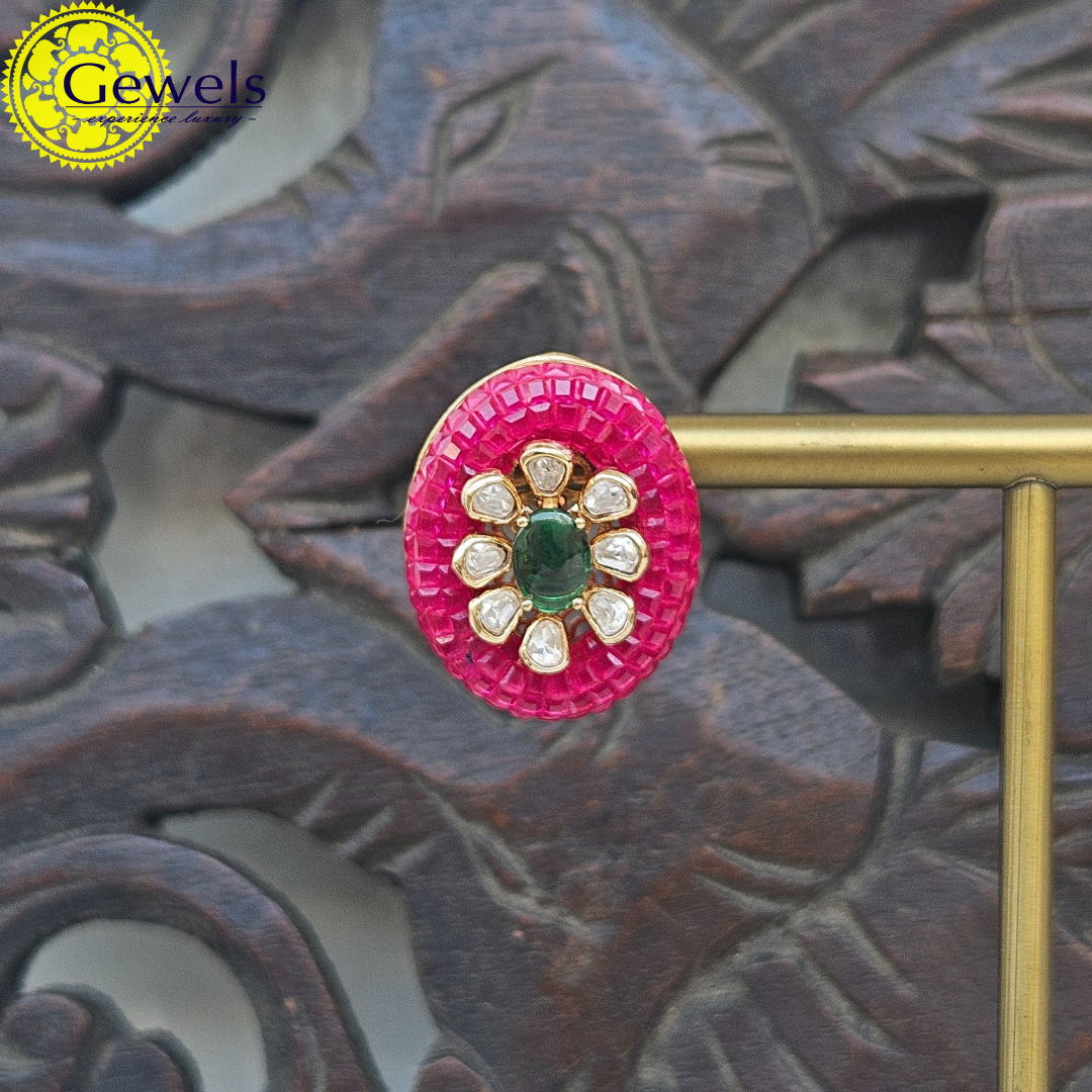 Gewels Pankaja Shree Earrings